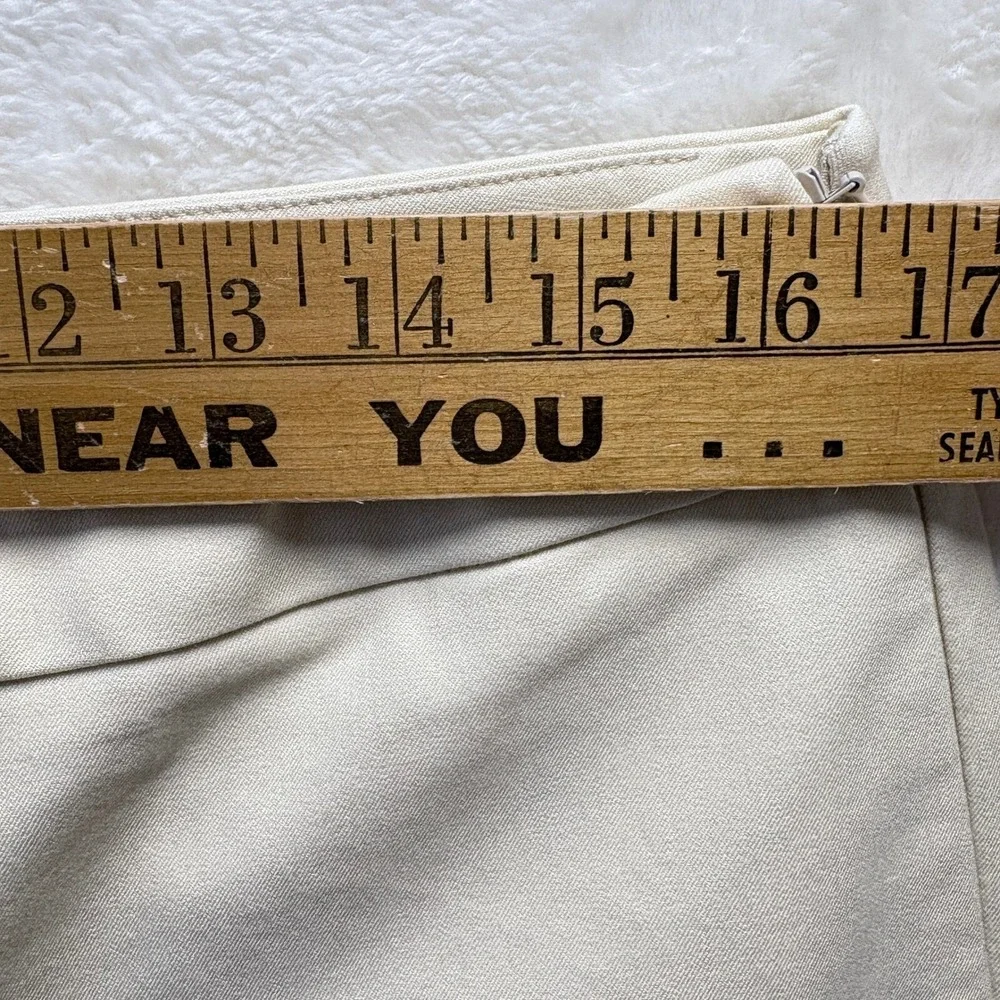 Talbots Chatham Ankle Pant Womens 12P Cream Excellent Side Zip Cotton Blend